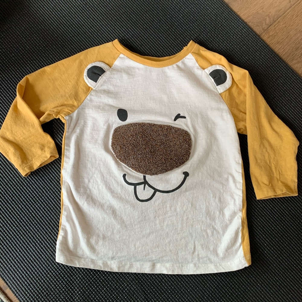 Zara Bear 🐻 Long Sleeve Tee